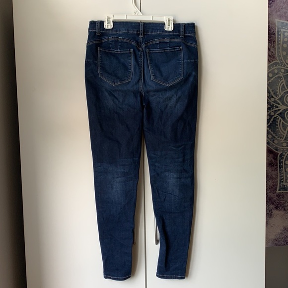 Jeans - Picture 2 of 2